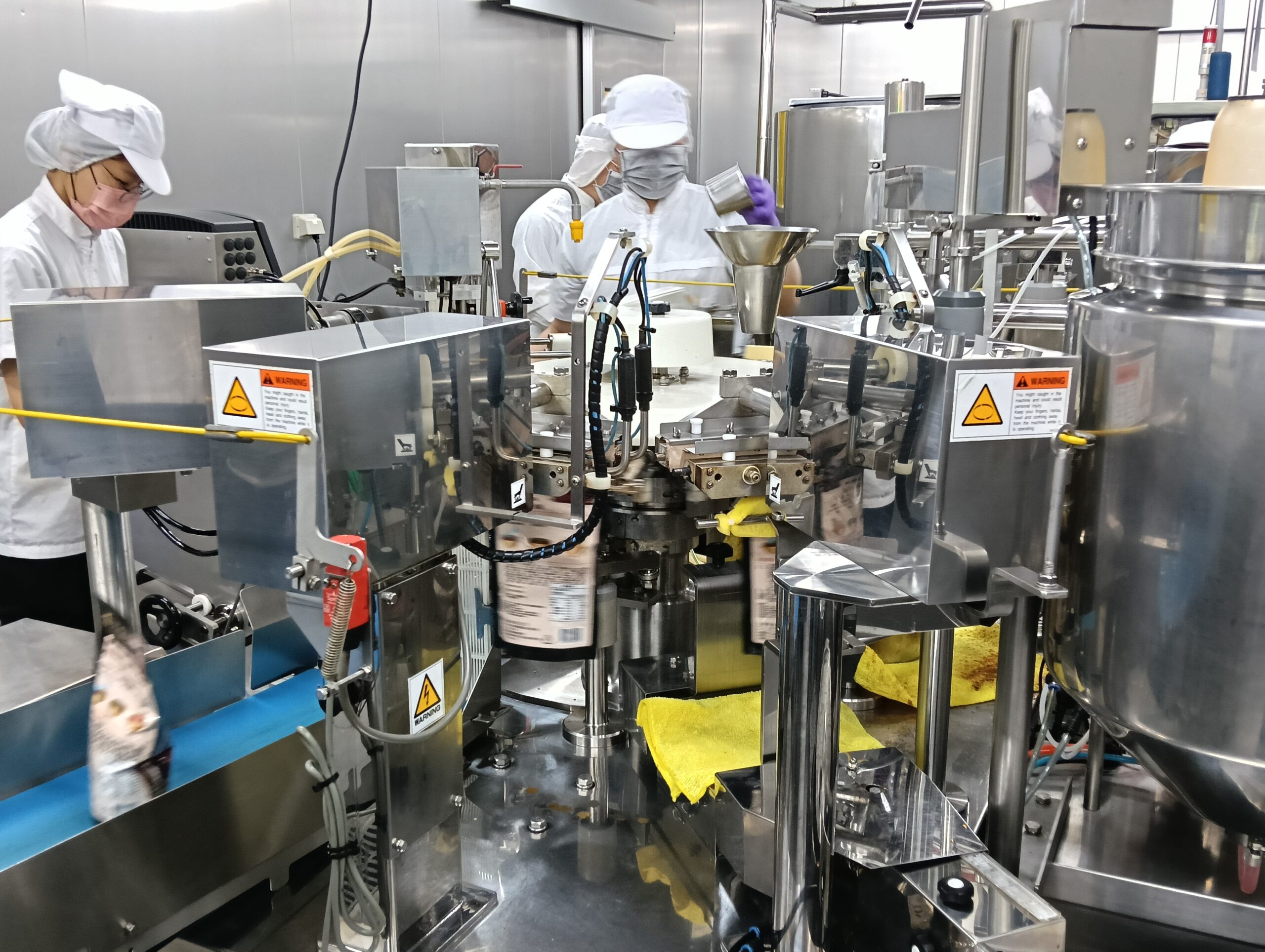 OEM與ODM有何不同？—食品代工合作模式解析 - 毅慶生技開發有限公司